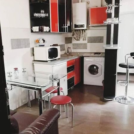 Апартаменти Біля Оперного І Форуму В Центрі Lviv Extérieur photo